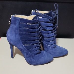 BCBG high heels